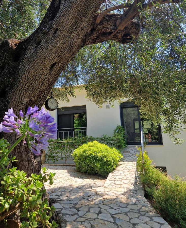 Villa Olivia Pentati Bagian luar foto