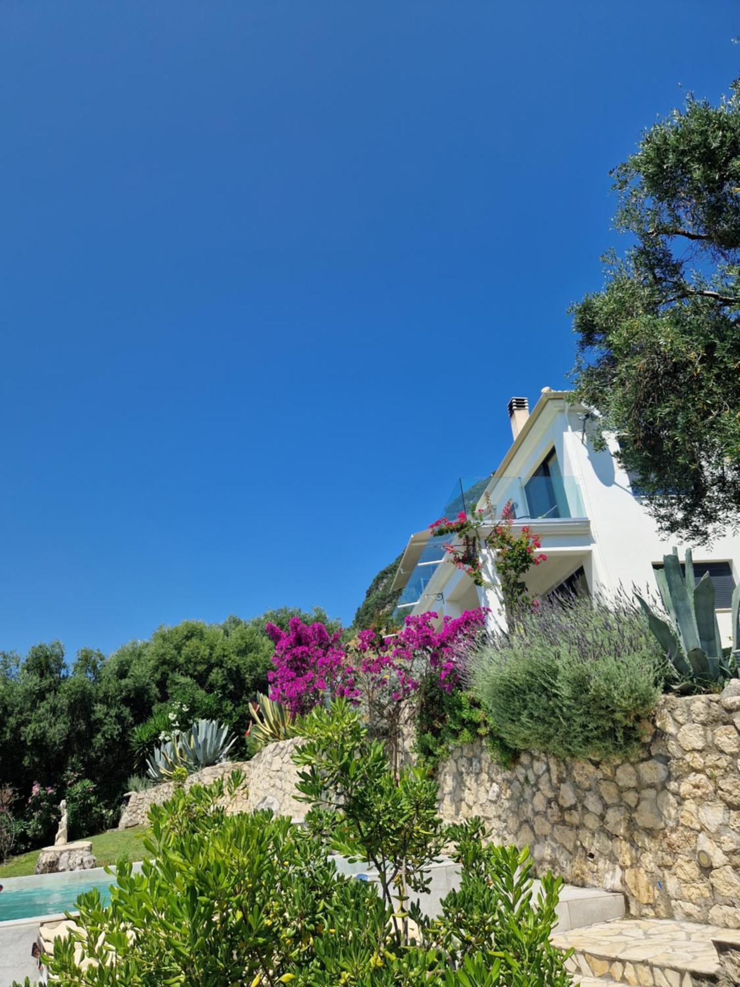 Villa Olivia Pentati Bagian luar foto