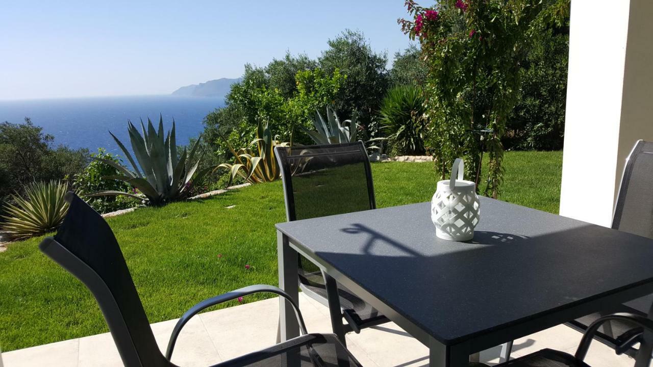 Villa Olivia Pentati Bagian luar foto