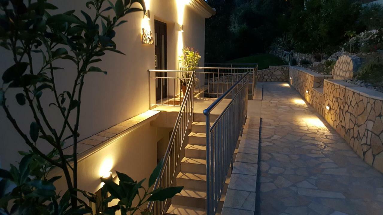 Villa Olivia Pentati Bagian luar foto